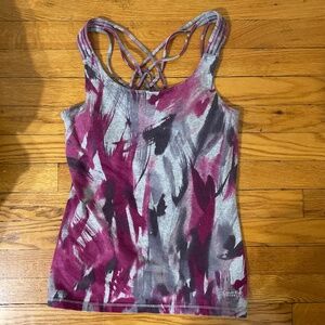 Calvin Klein workout top size S (also fits XS)